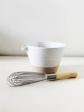 Farmhouse Pottery Silo All Purpose Ceramic Kitchen Bowl & Wire Wisk
